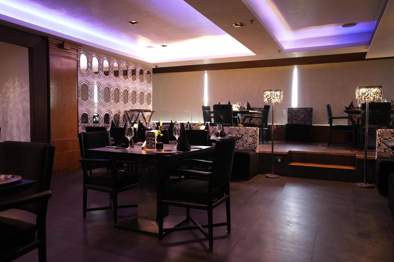 Hotel Hardeo Nagpur Eksteriør billede