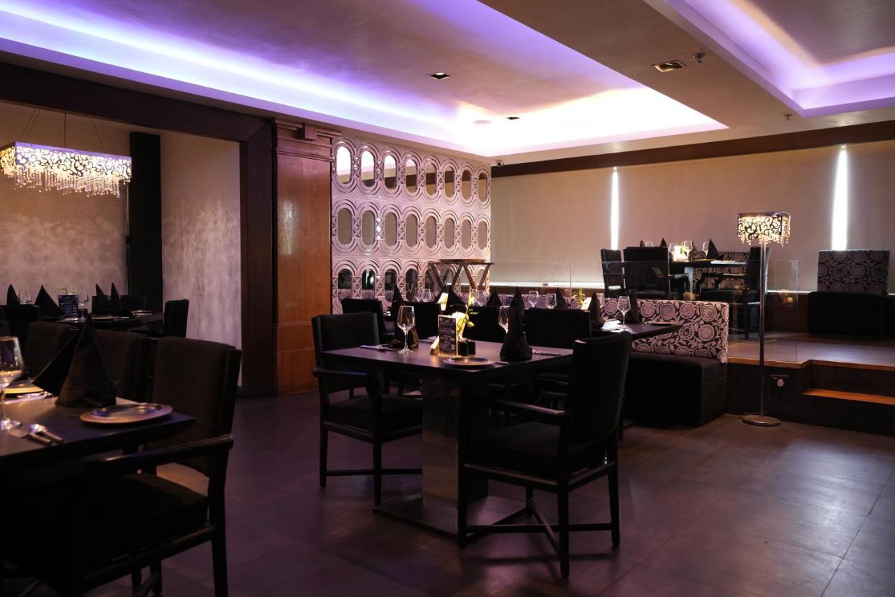 Hotel Hardeo Nagpur Eksteriør billede