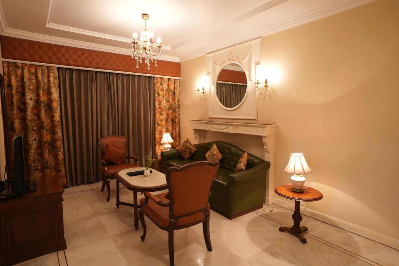 Hotel Hardeo Nagpur Eksteriør billede