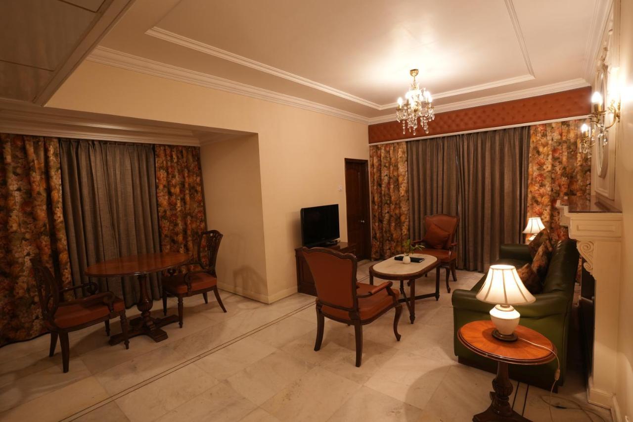 Hotel Hardeo Nagpur Eksteriør billede