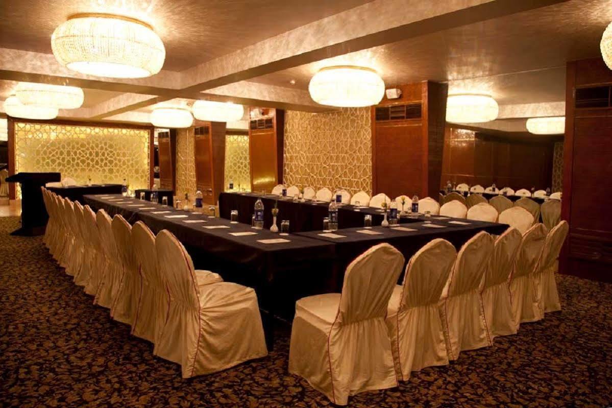 Hotel Hardeo Nagpur Eksteriør billede